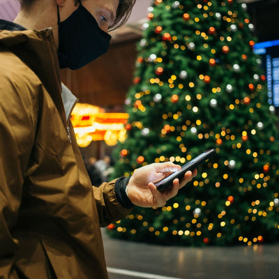 5 Tips for Safer Air Travel this Holiday Season